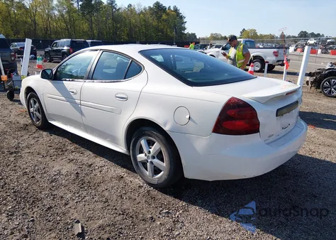 2007 Pontiac Grand Prix z USA, uszkodzony, nr VIN 2G2WP552671116240